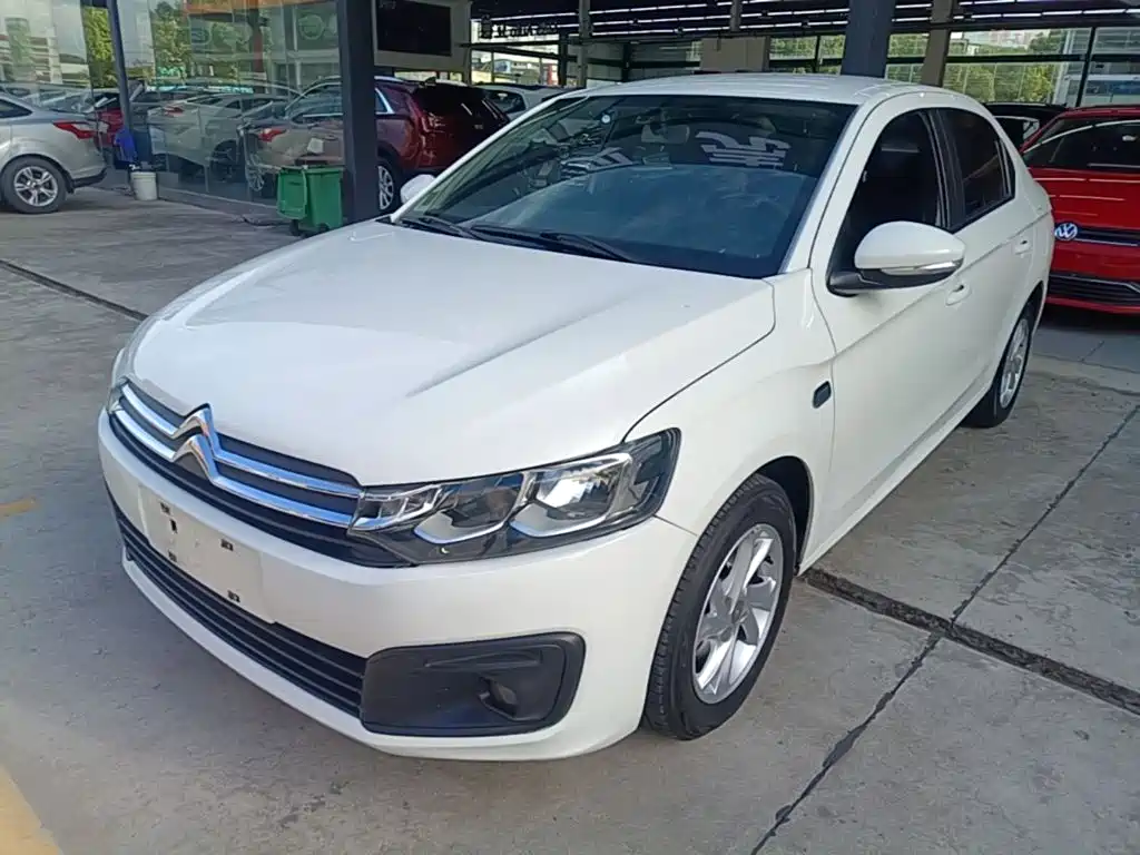 Citroen Elysee — миниатюра 2