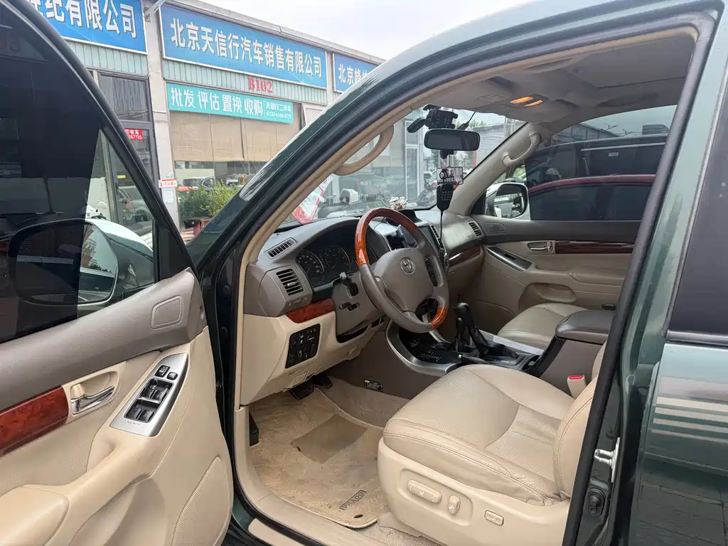 Toyota Prado — миниатюра 11