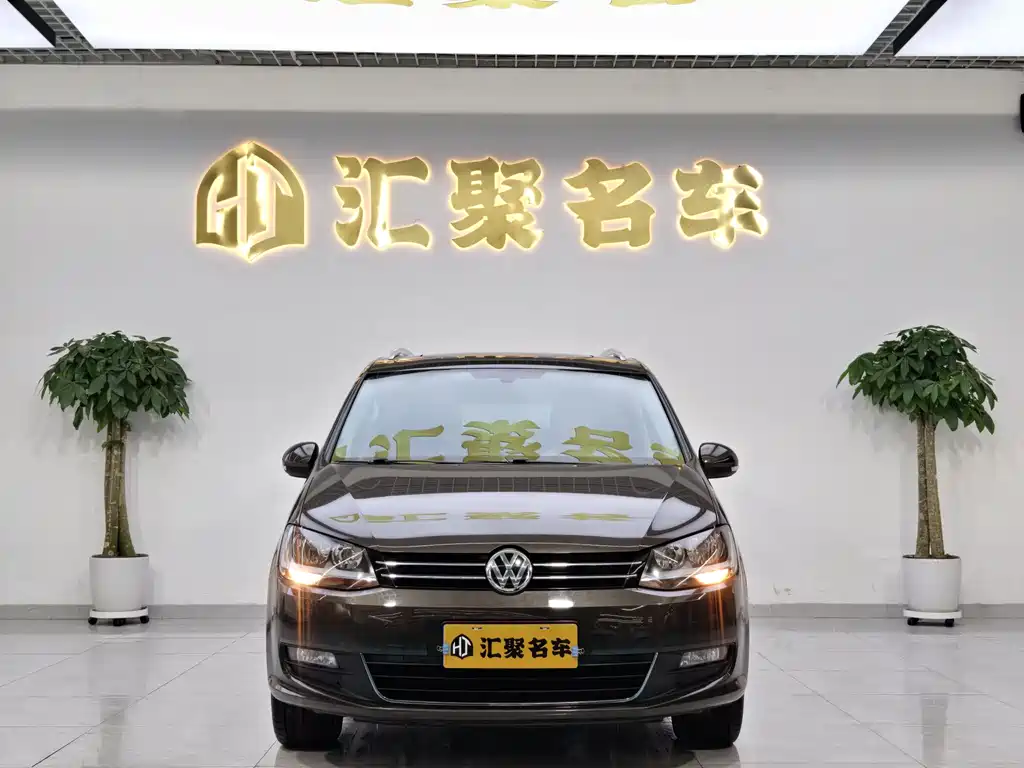 Volkswagen Xia 2018 380TSI 7 мест
