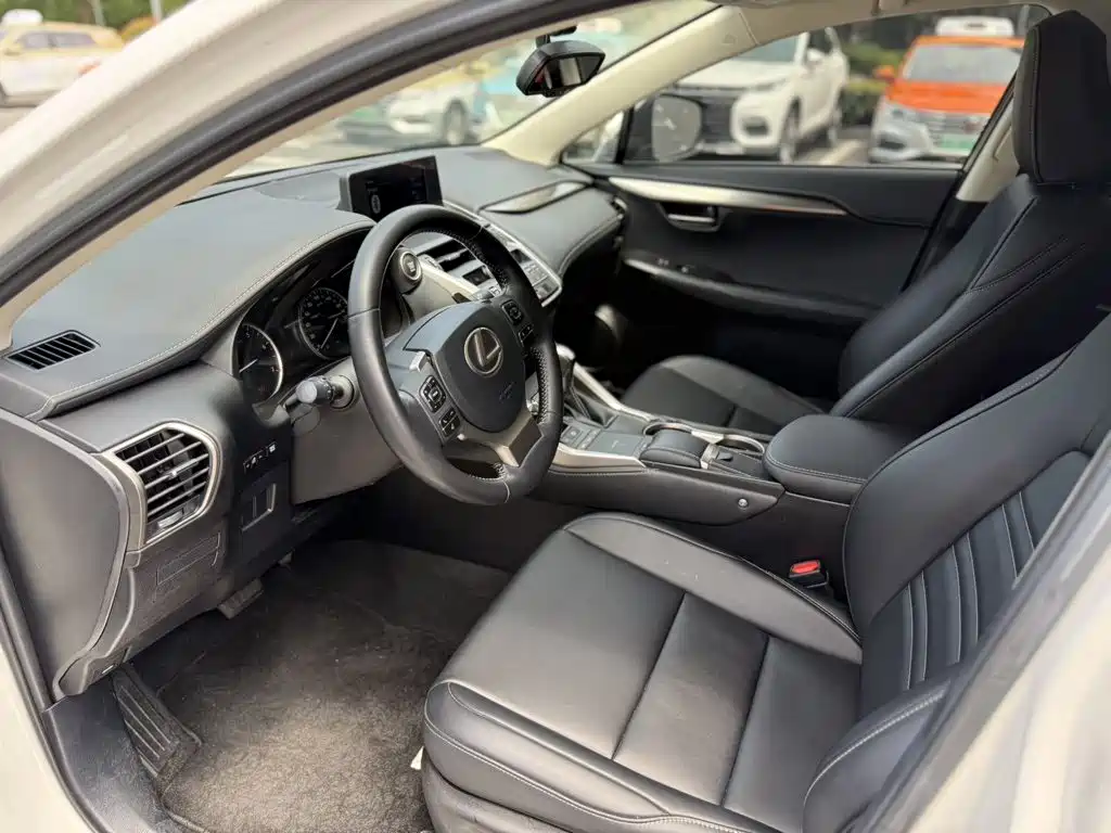 Lexus NX — миниатюра 5
