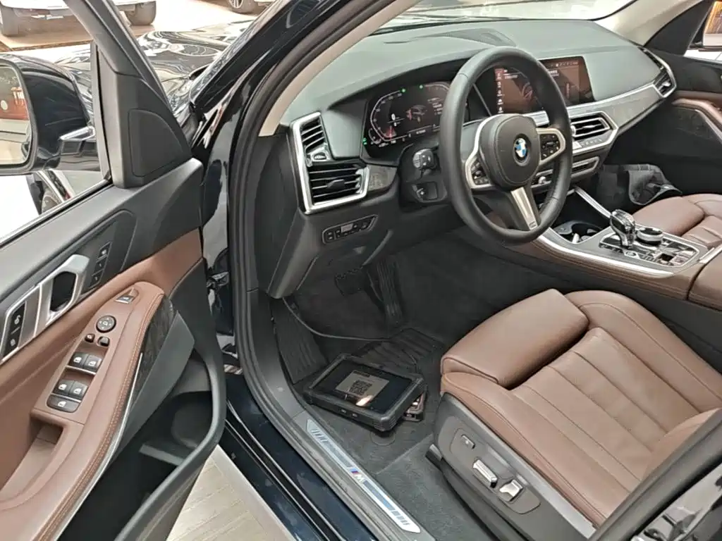 BMW X5 (Import) — миниатюра 16