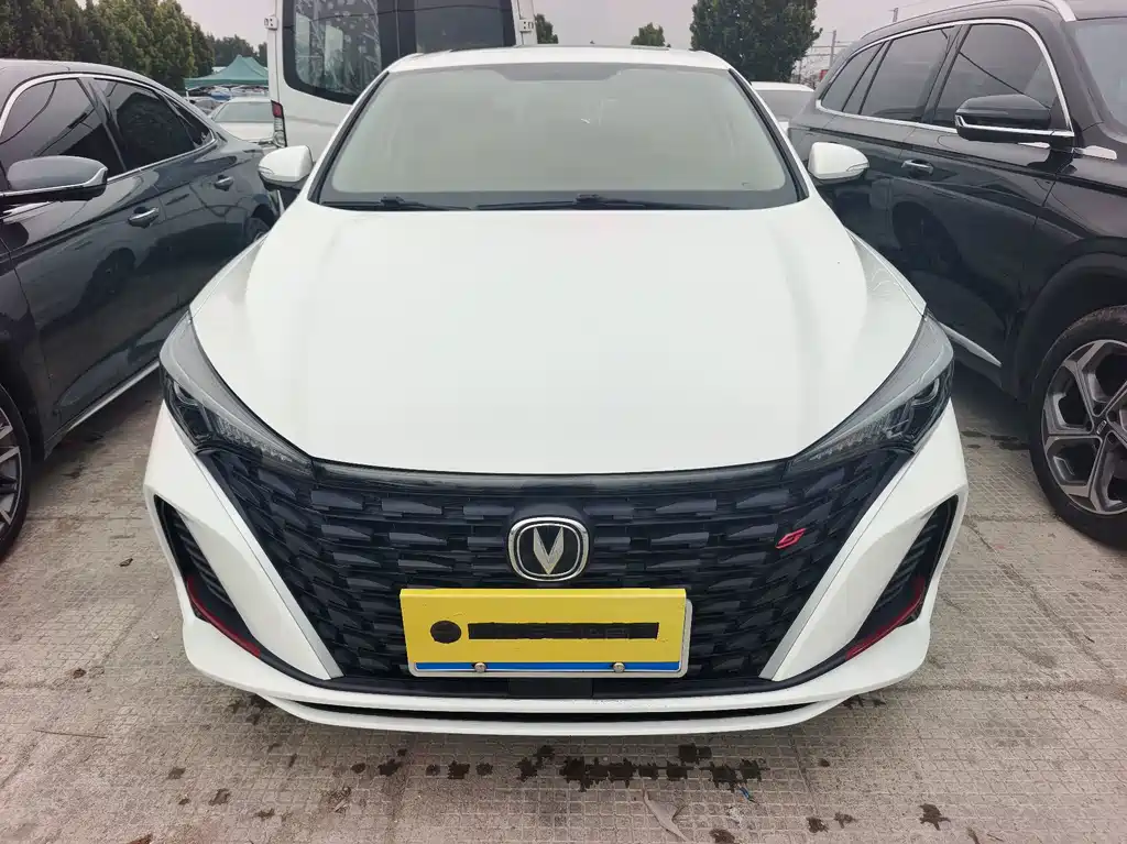 Changan Eado — миниатюра 2