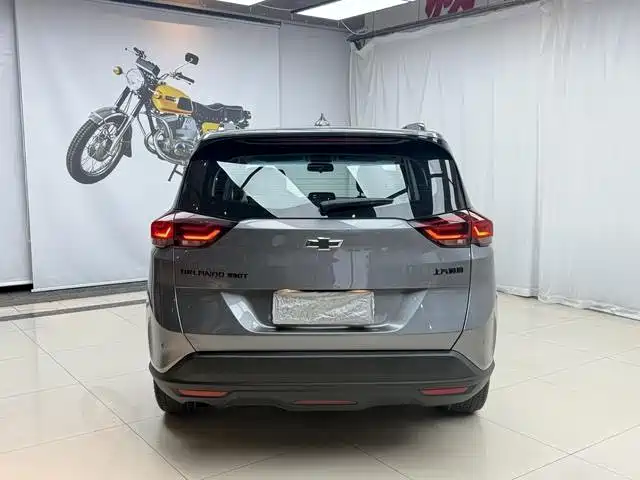 Chevrolet Volando — миниатюра 6
