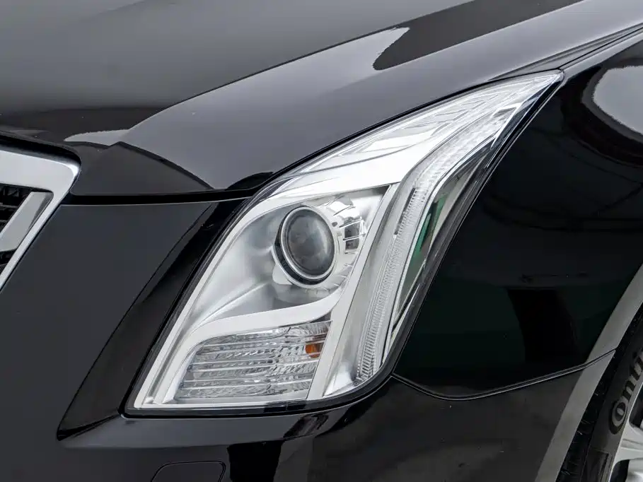 Cadillac XTS — миниатюра 11