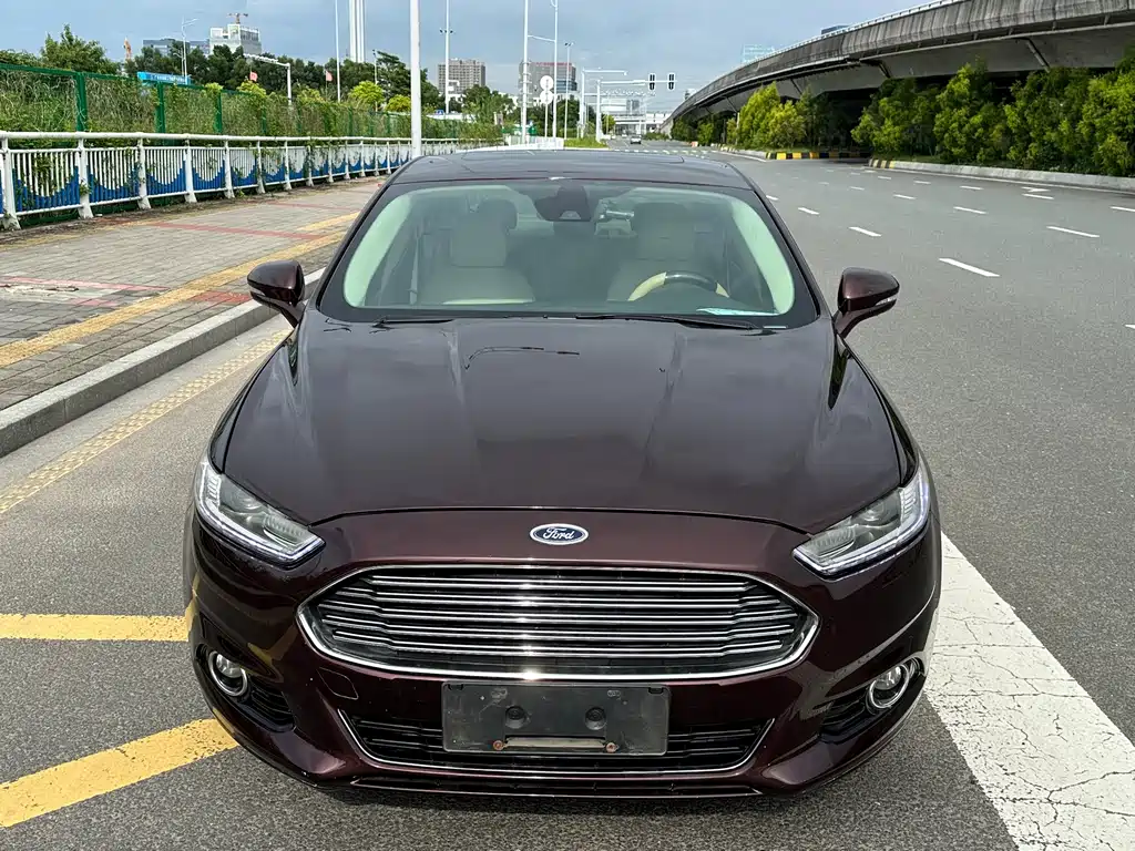 Ford Mondeo — миниатюра 2