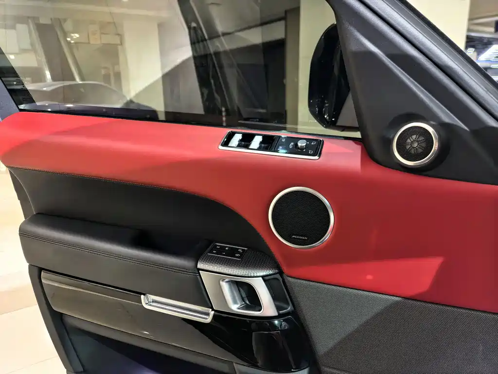 Land Rover Sport — миниатюра 22