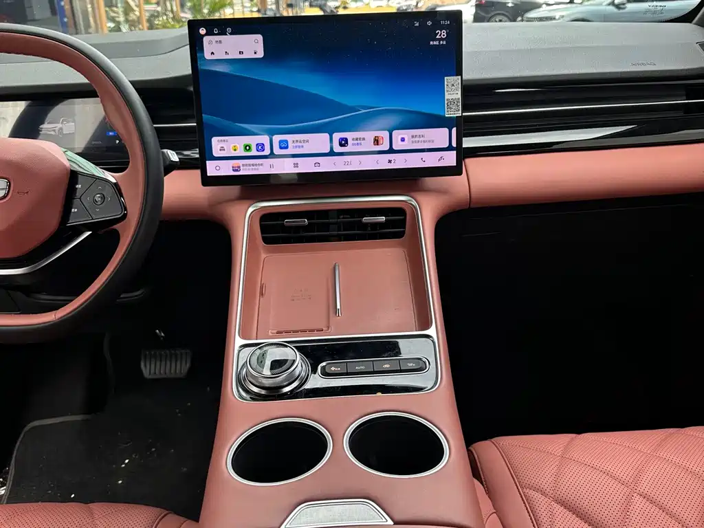 Geely 博越REV — миниатюра 24