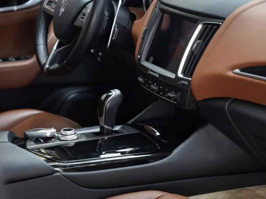 Maserati Levante — миниатюра 5
