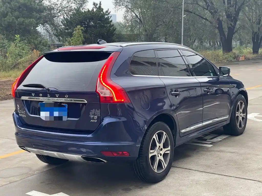 Volvo XC60 — миниатюра 4