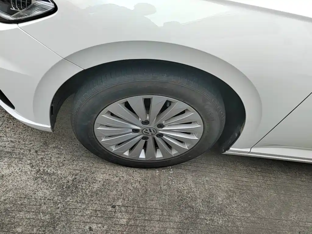 Volkswagen Lavida — миниатюра 23