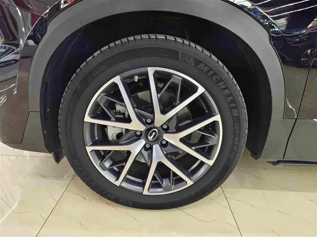 GAC Motor Trumpchi GS8 — миниатюра 14