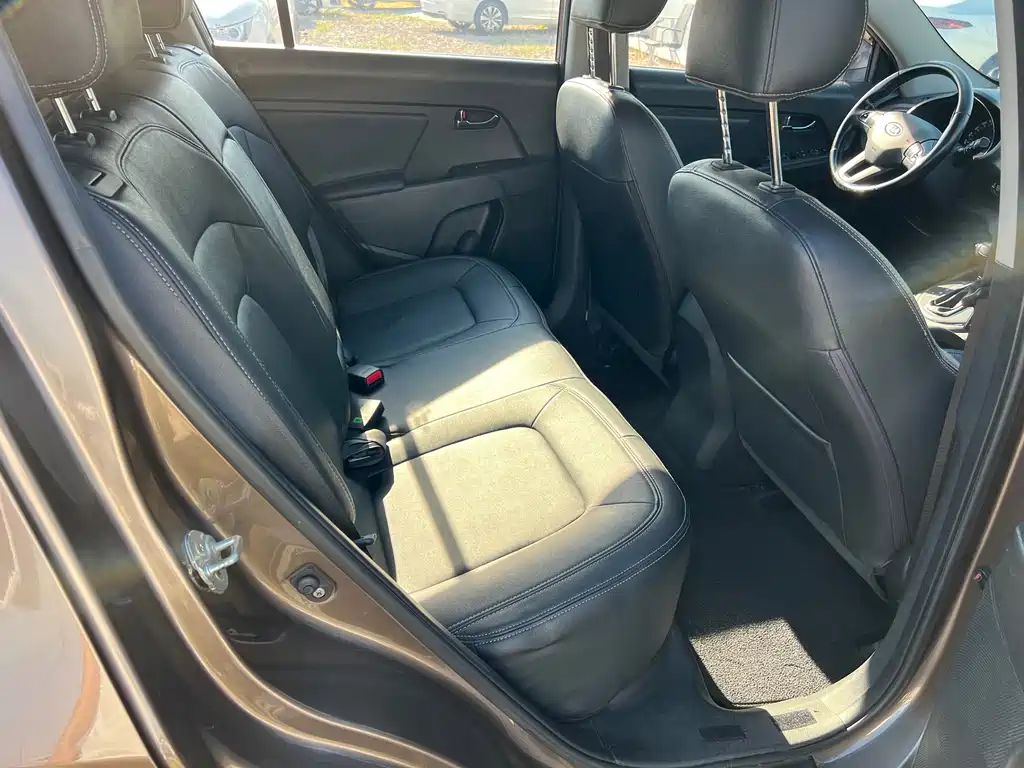 Kia Sportage — миниатюра 6
