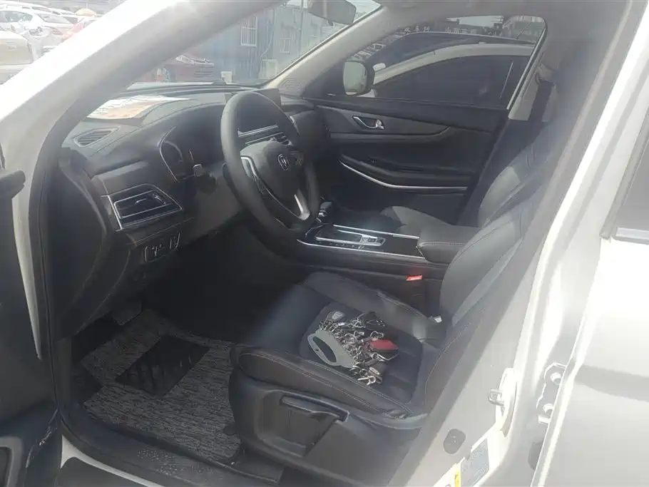 Changan CS75 2020 280T DCT Luxury VI