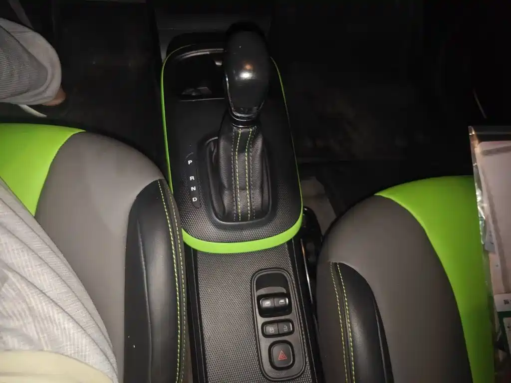 Roewe Clever — миниатюра 15