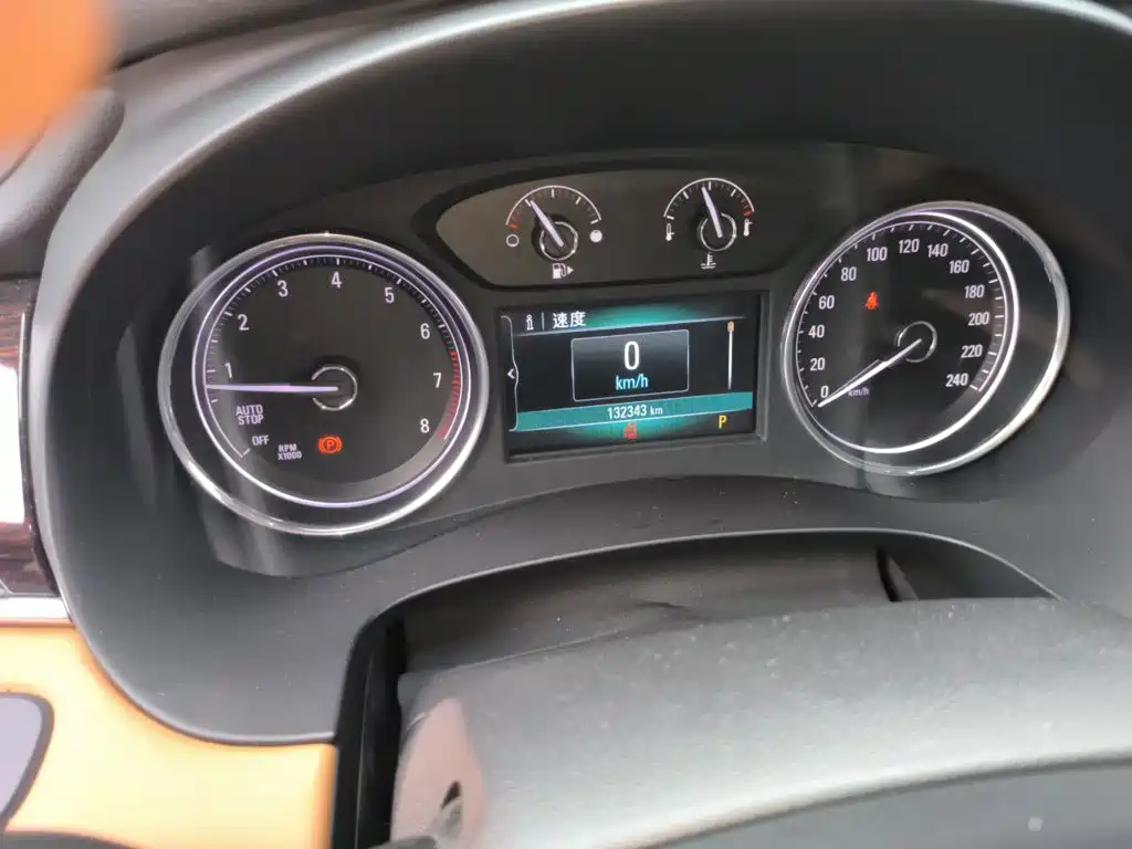 Buick LaCrosse — миниатюра 8