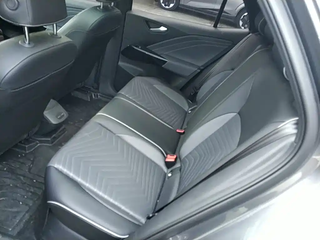 Volkswagen ID.3 — миниатюра 17