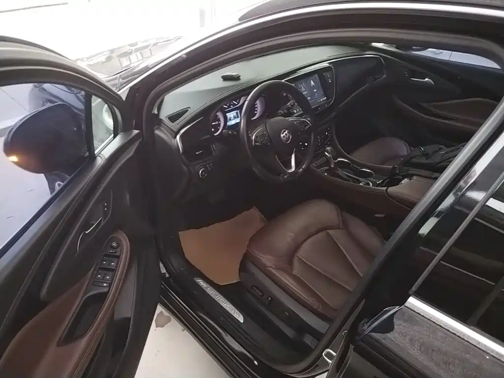 Buick Envision Plus — миниатюра 16