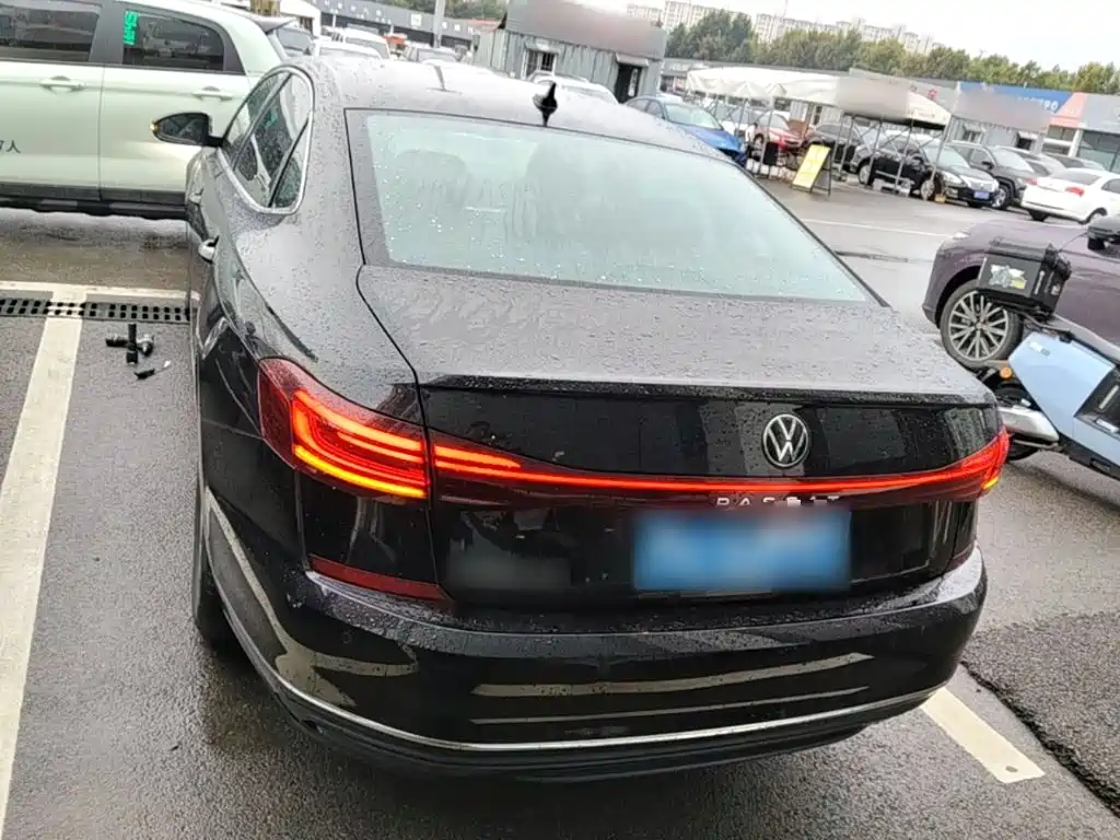 Volkswagen Passat — миниатюра 6