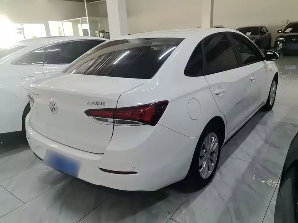 Buick Excelle — миниатюра 7