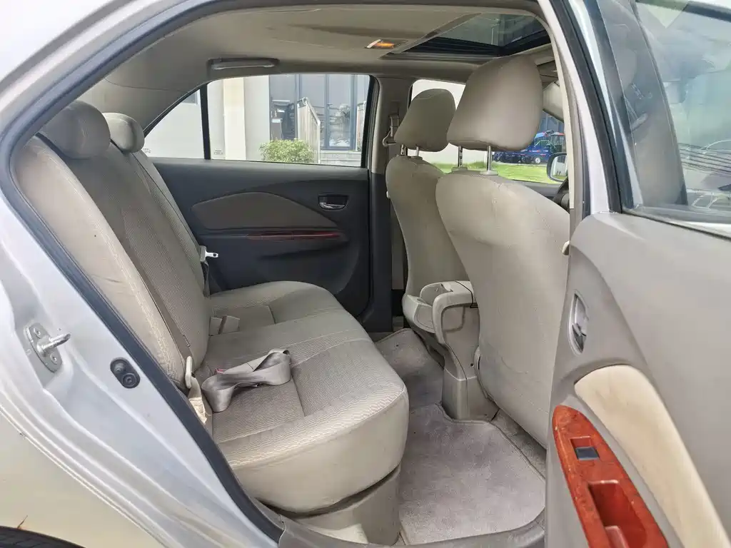 Toyota Vios — миниатюра 9