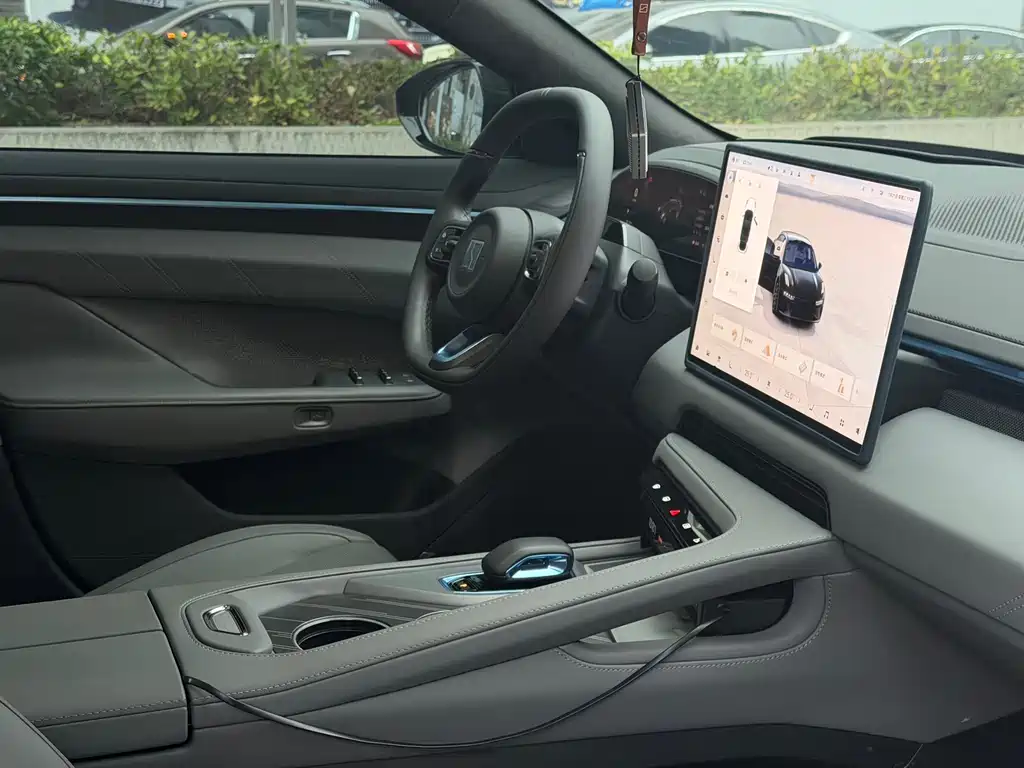 ZEEKR EXTREME KRYPTON 001