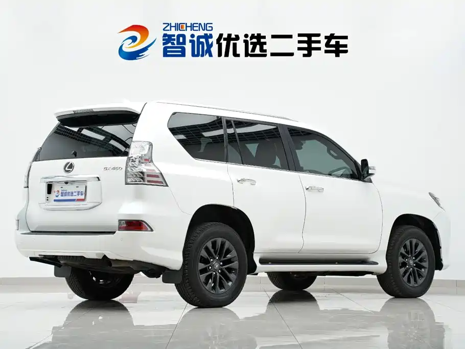 Lexus GX — миниатюра 44