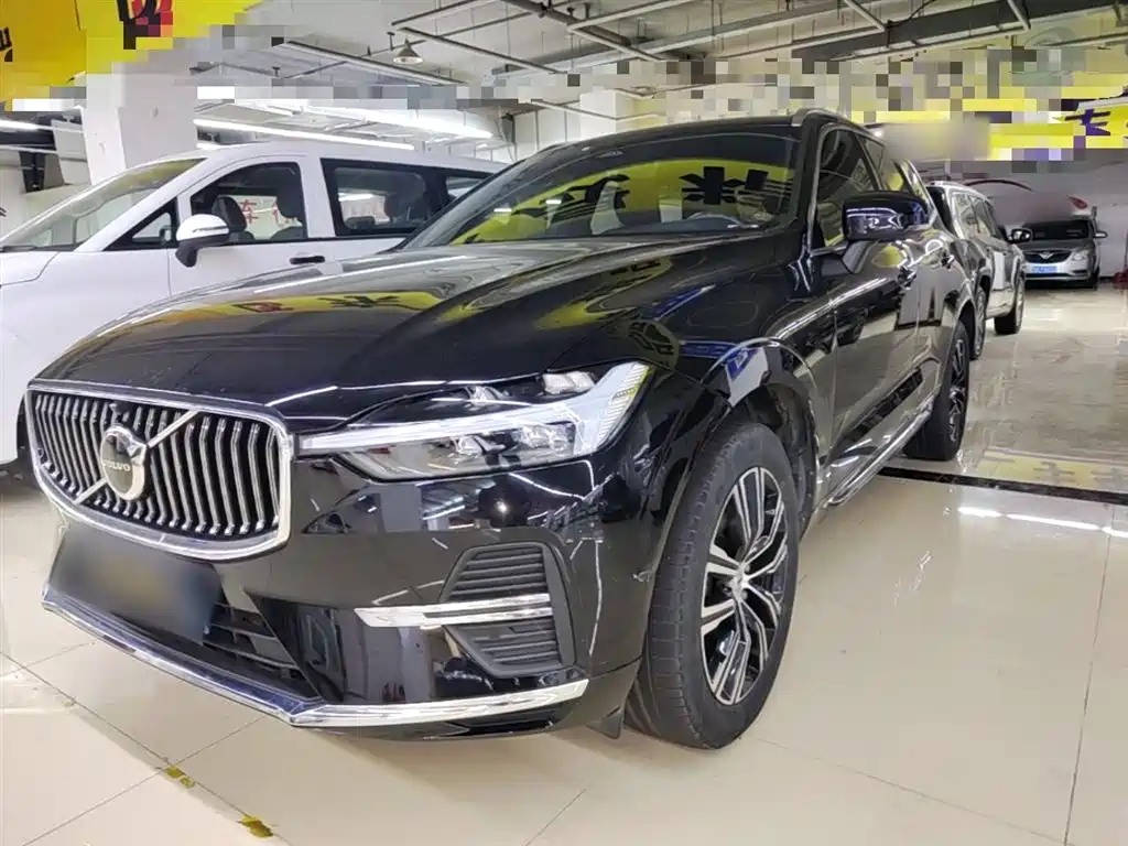 Volvo XC60 2022