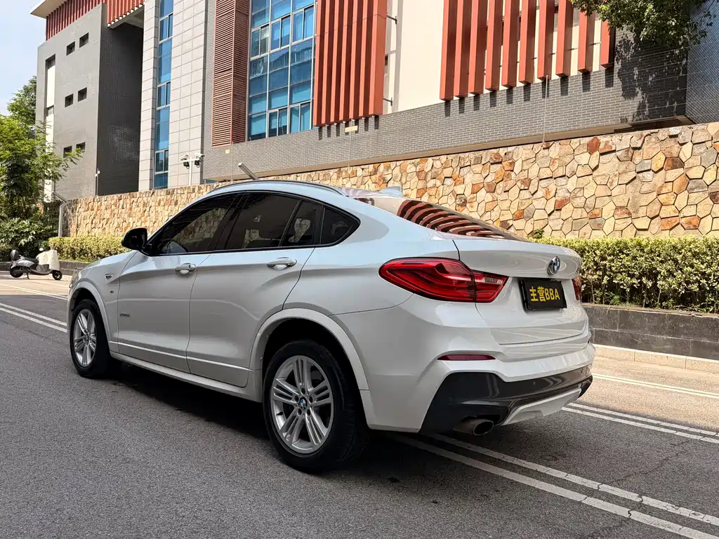 BMW X4 — миниатюра 23