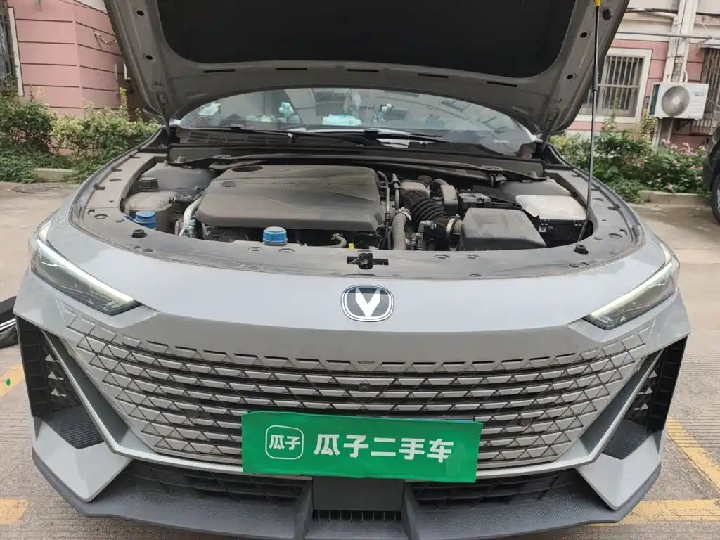 Changan UNI-V — миниатюра 17