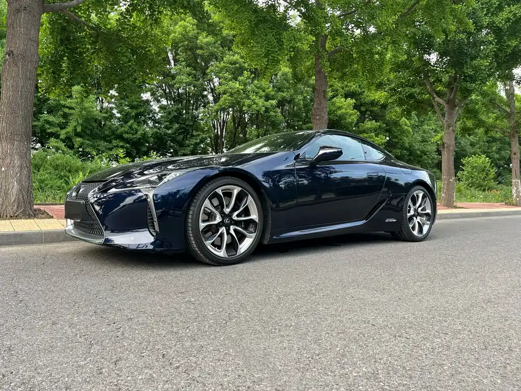 Lexus LC 2018