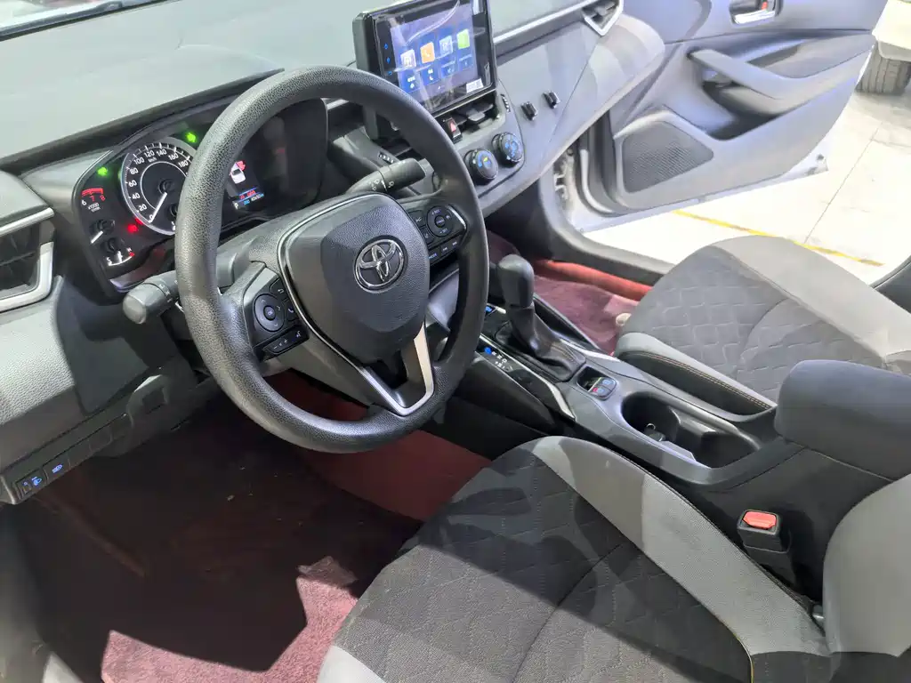 Toyota Corolla - фото 10