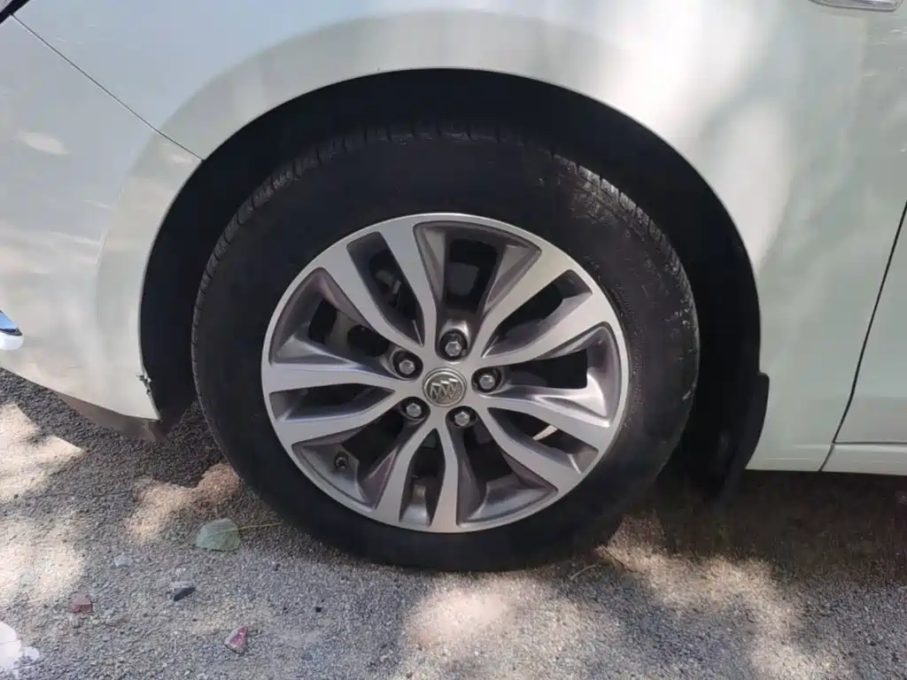 Buick Excelle — миниатюра 23