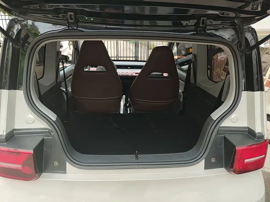 Wuling MINIEV — миниатюра 19