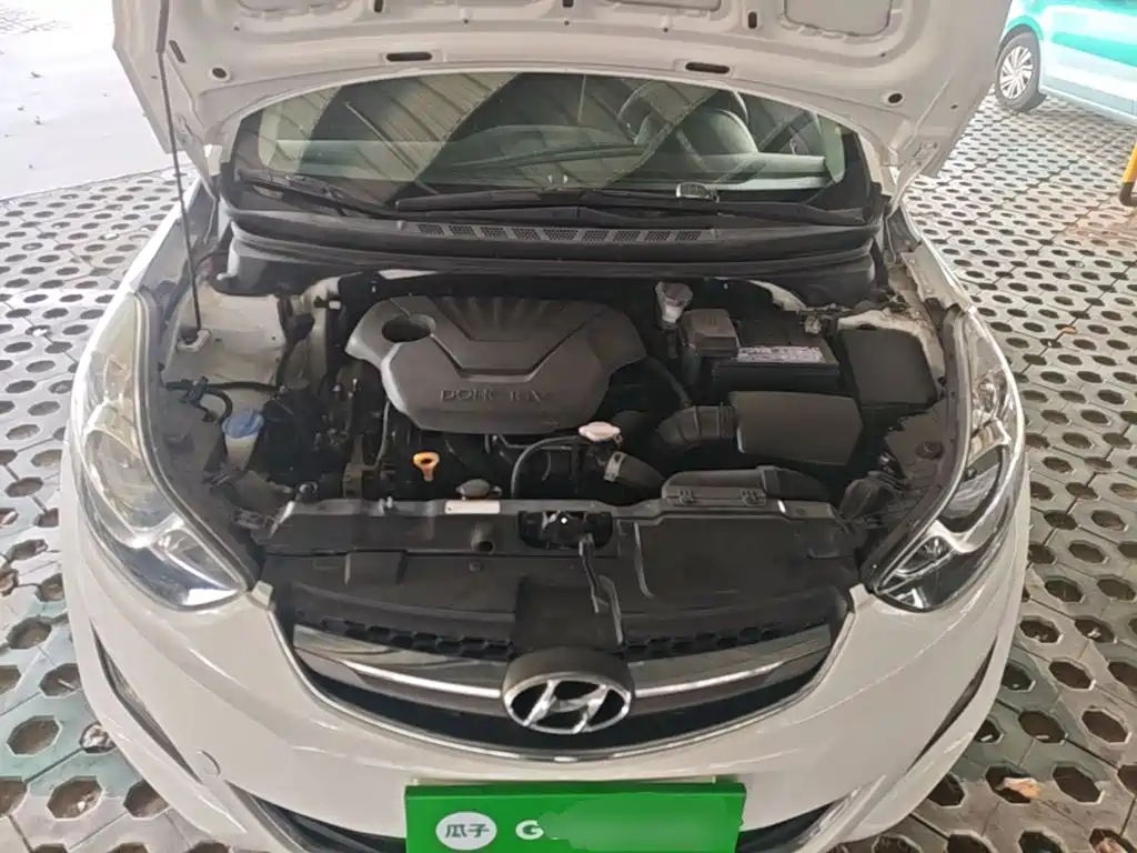 Hyundai Elantra Langdong — миниатюра 20