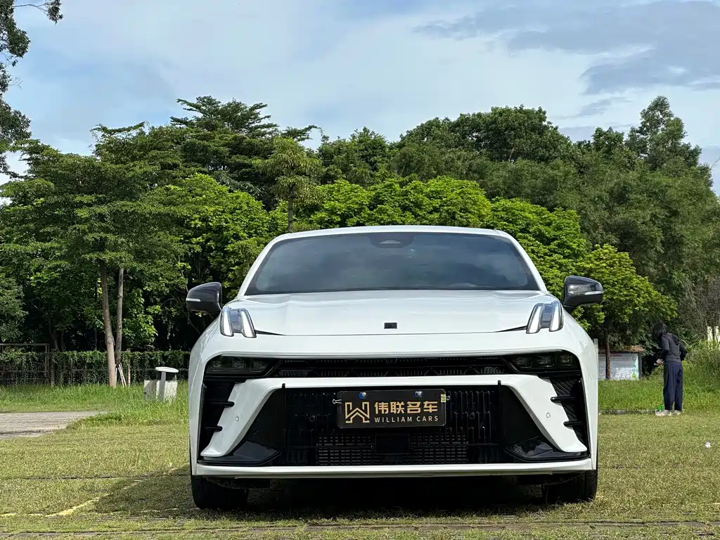 Lynk & Co 03 — миниатюра 2
