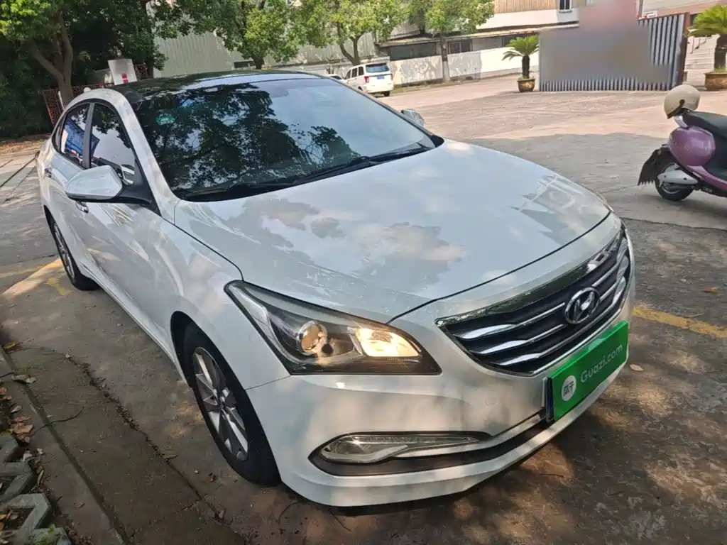 Hyundai Mistra — миниатюра 4