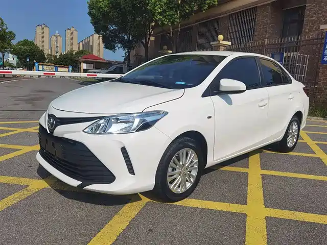 TOYOTA VIOS