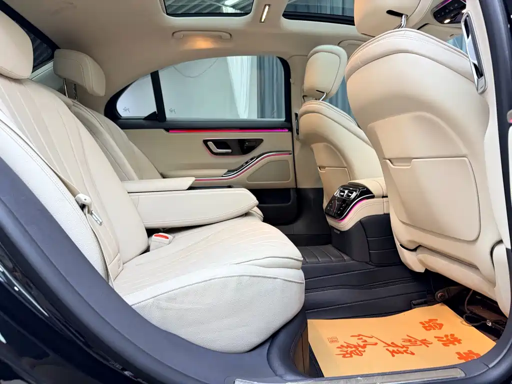 Mercedes-Benz S-Class — миниатюра 24