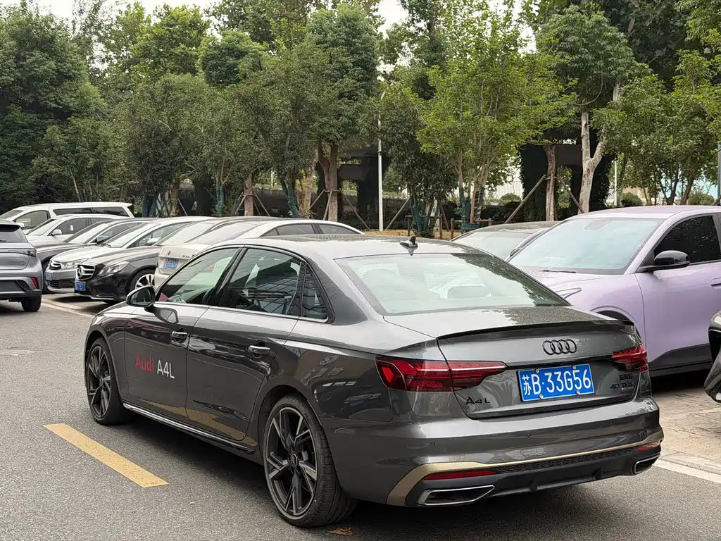Audi A4L — миниатюра 7