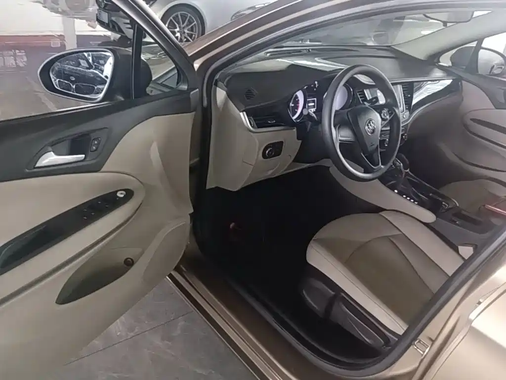 Buick Verano — миниатюра 16