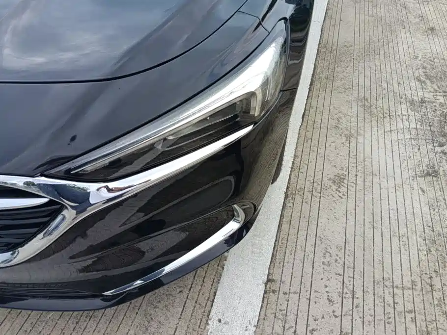 Buick LaCrosse — миниатюра 5