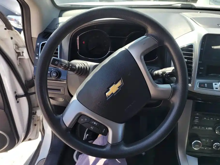 Chevrolet Captiva — миниатюра 15