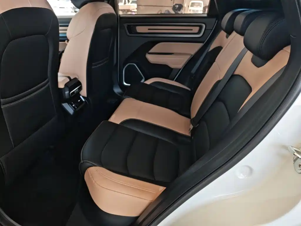 Geely Icon — миниатюра 17