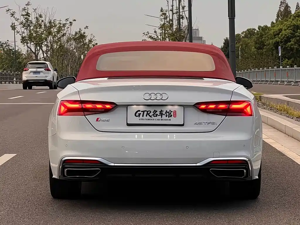 Audi A5 (Import) — миниатюра 12