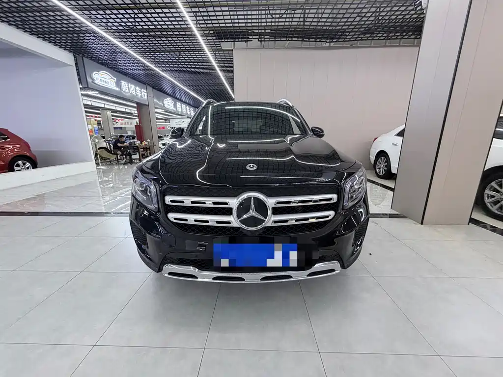 Mercedes-Benz GLB — миниатюра 2