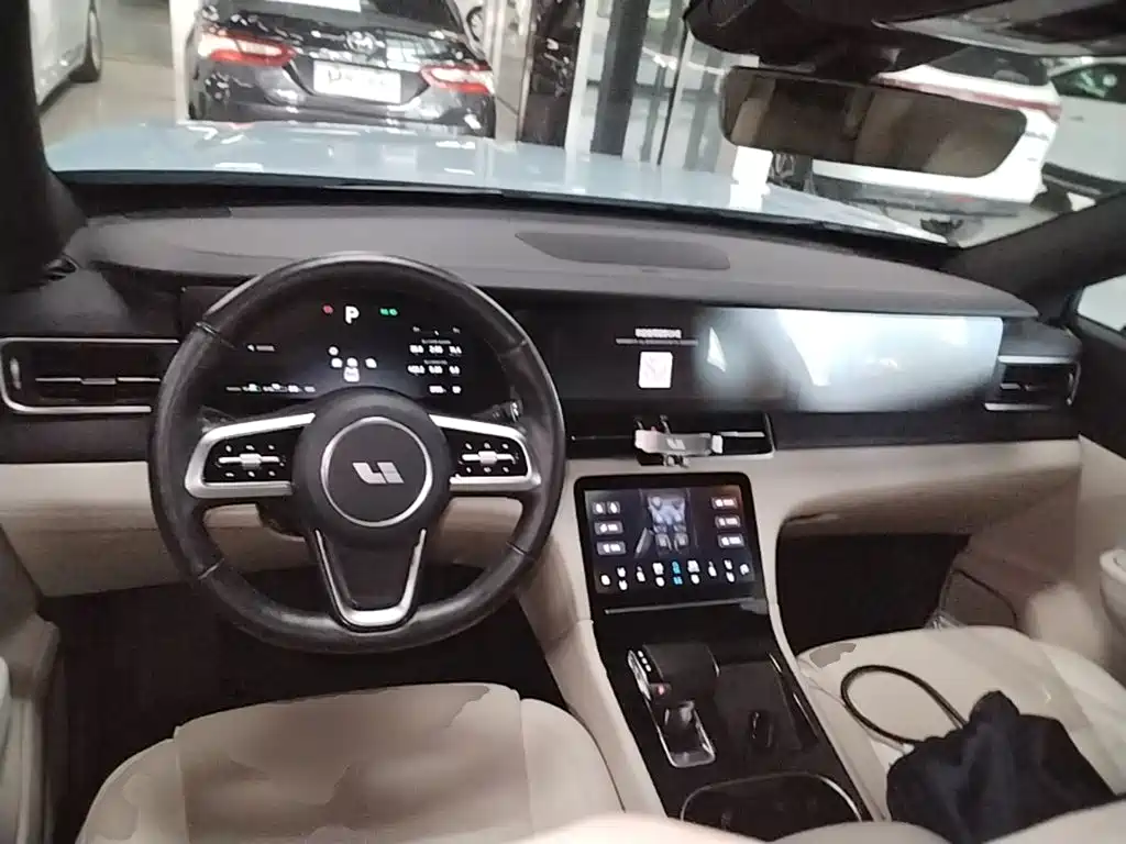 Li Auto Li ONE — миниатюра 10