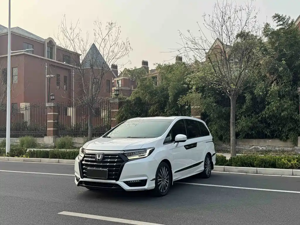 Honda Elysion 2023