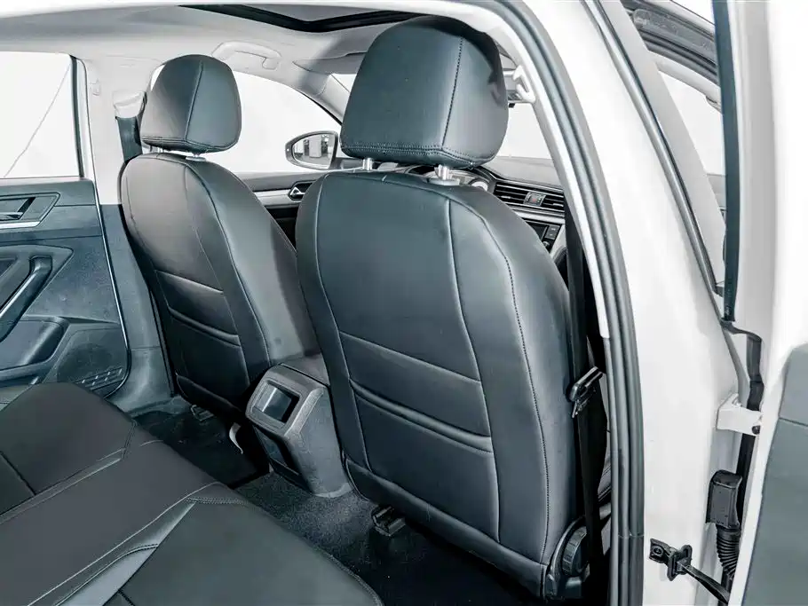 Volkswagen Lamando — миниатюра 19