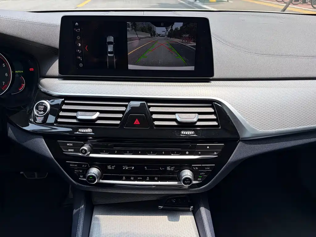 BMW 5 Series 5 2018 525i M Sport