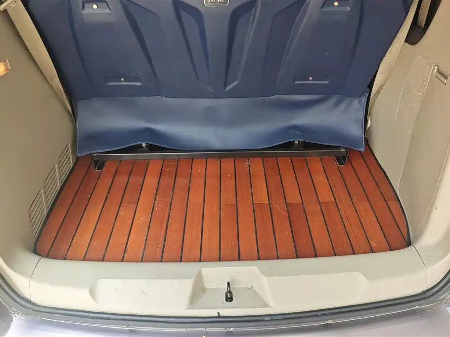 Buick GL8 2011 3.0L GT Luxury